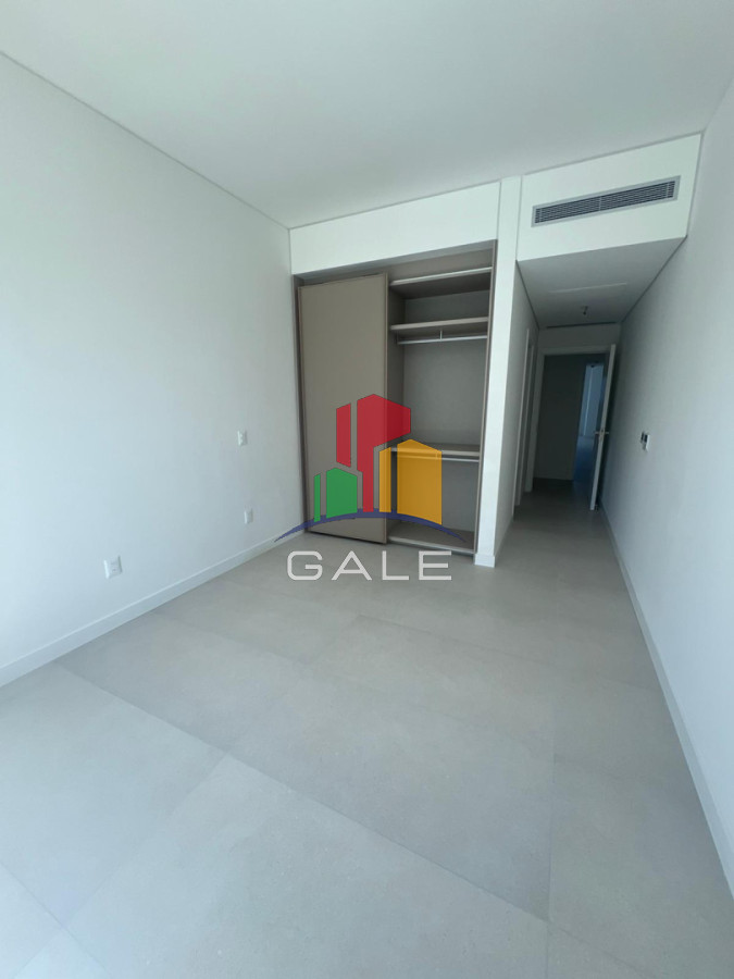 Apartamento ID.4386 - Vistas panoramicas de Playa Brava, Departamento de 3 dormitorios en venta. Torre Le Parc