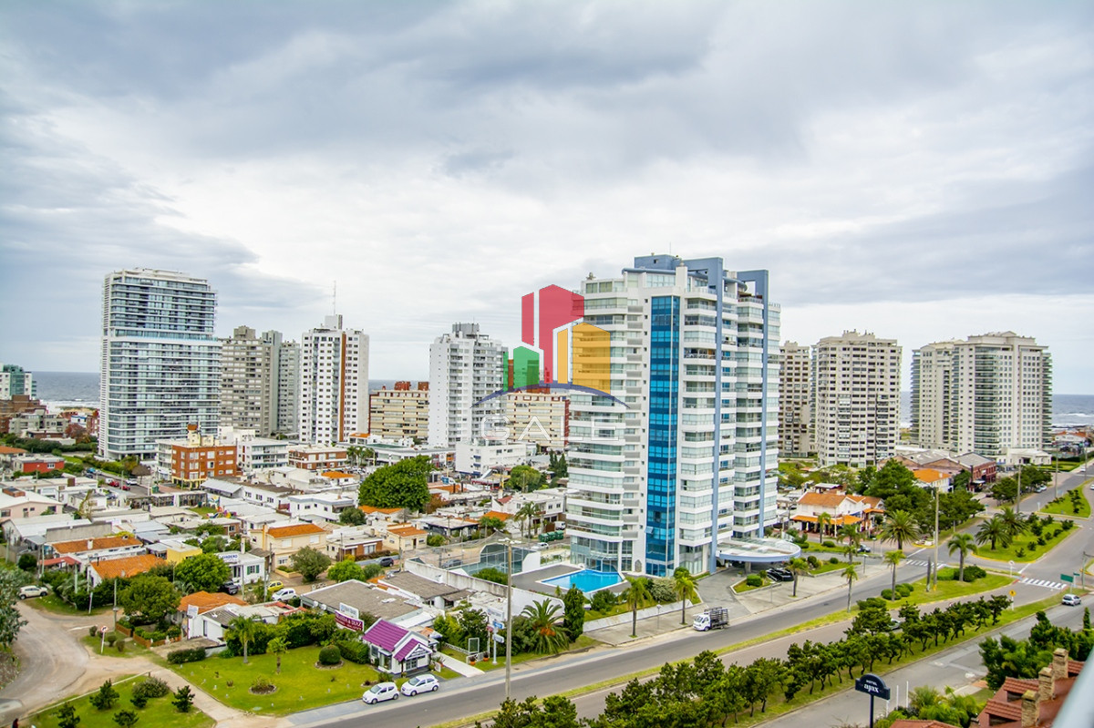 Apartamento ID.4077 - Departamento de 4 dormitorios A ESTRENAR en venta en Torre Alexander Collection