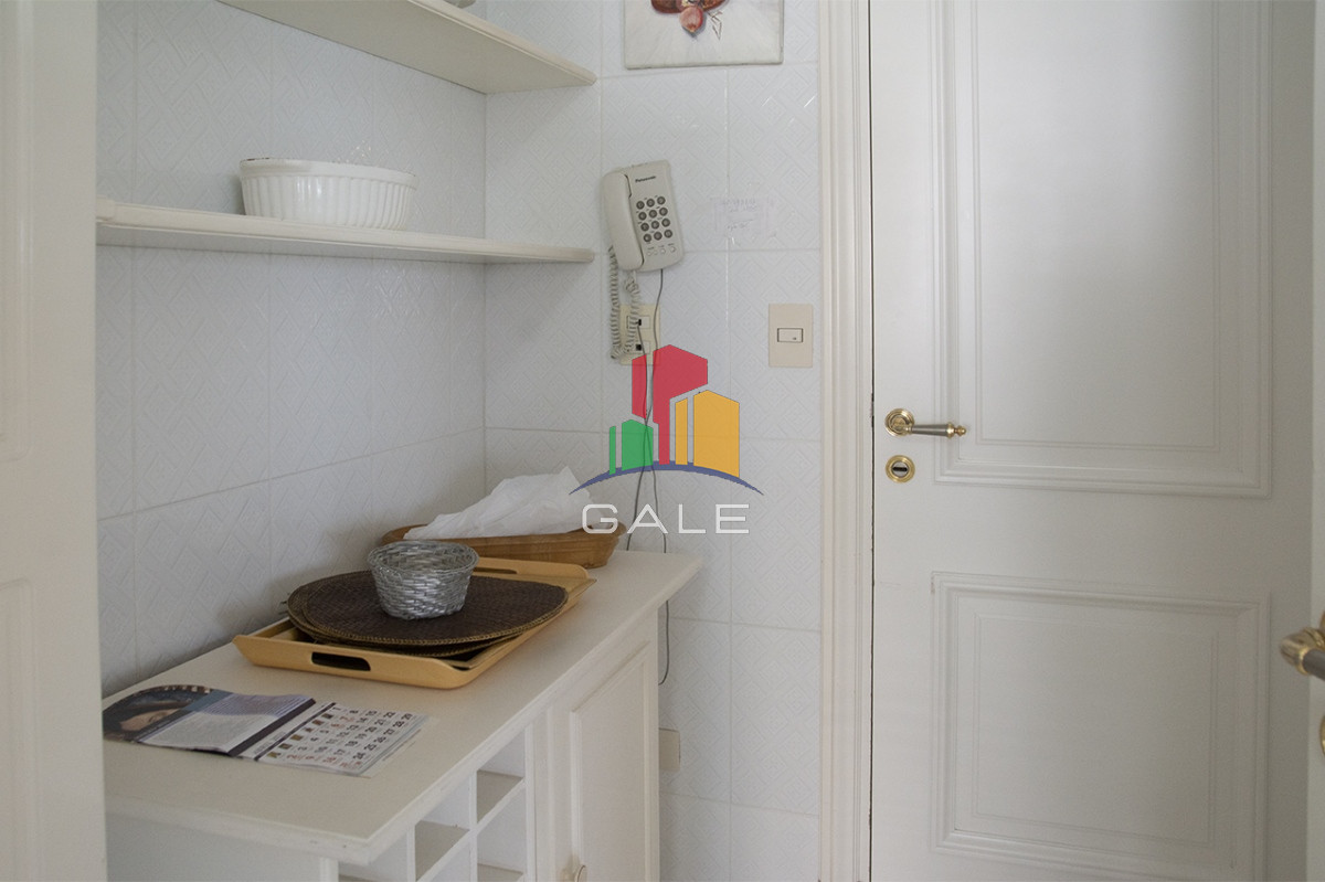 Apartamento ID.4466 - Departamento de 3 dormitorios en venta frente a Playa Mansa, Coral Tower
