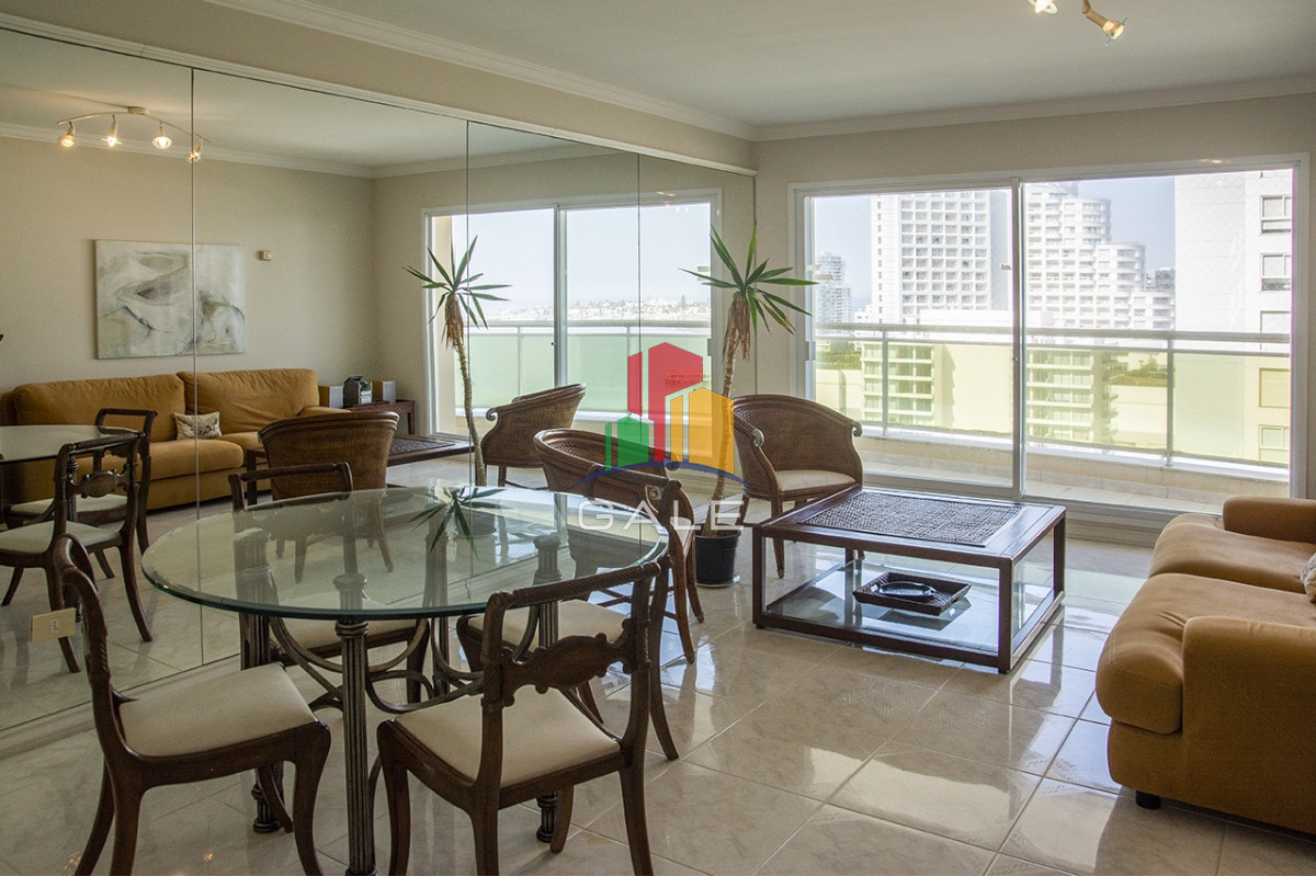 Apartamento ID.4466 - Departamento de 3 dormitorios en venta frente a Playa Mansa, Coral Tower