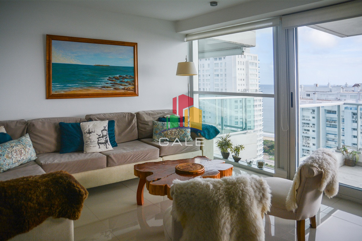 Apartamento ID.4465 - Departamento de 3 dormitorios en venta a pasos del mar. Gala Tower