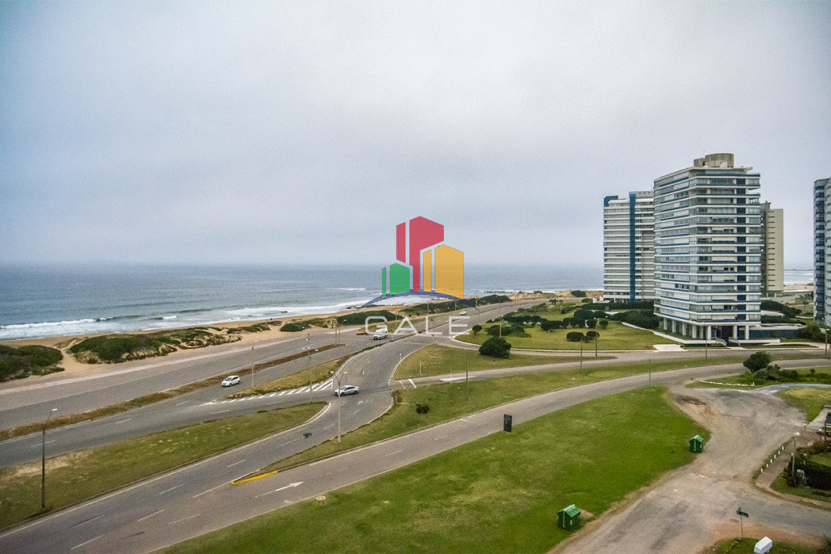 Brava - GoPunta - Portal Inmobiliario de Punta del Este - Maldonado
