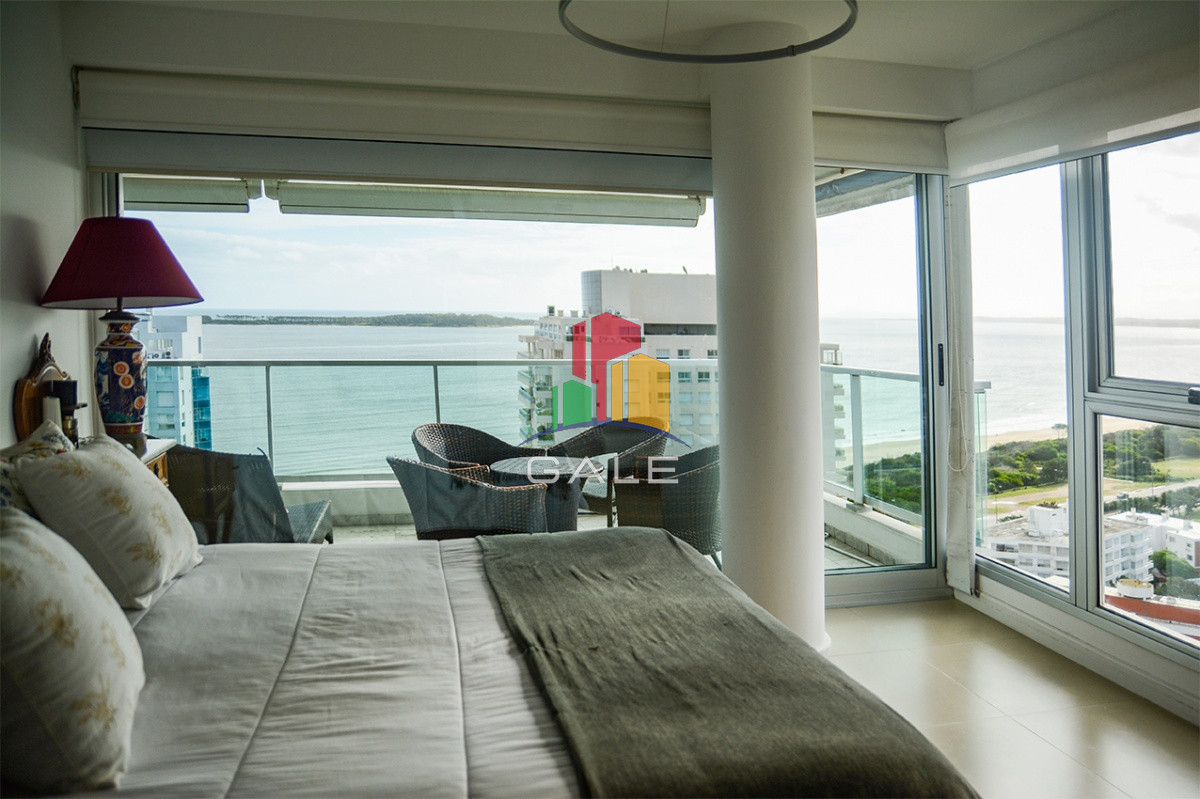 Apartamento ID.4465 - Departamento de 3 dormitorios en venta a pasos del mar. Gala Tower