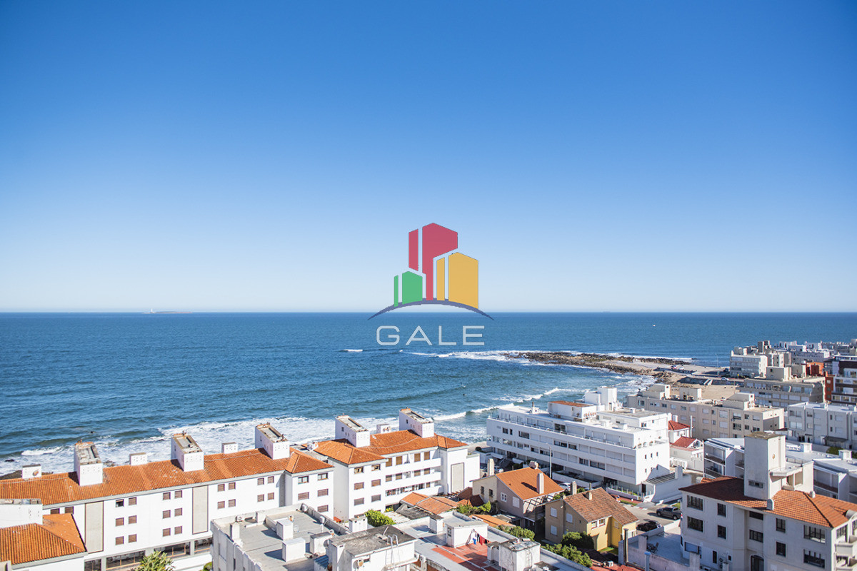Apartamento ID.4749 - Departamento de 1 dormitorio y medio en venta en Peninsula, vista al mar. 