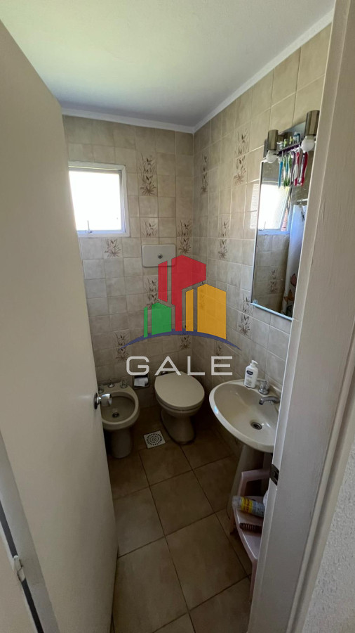 Apartamento ID.3097 - Apartamento en venta  3 dormitorios en Playa Mansa, Punta del Este.