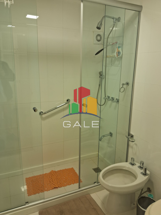 Apartamento ID.2482 - Hermoso Departamento de 3 dormitorios en venta frente al mar. 