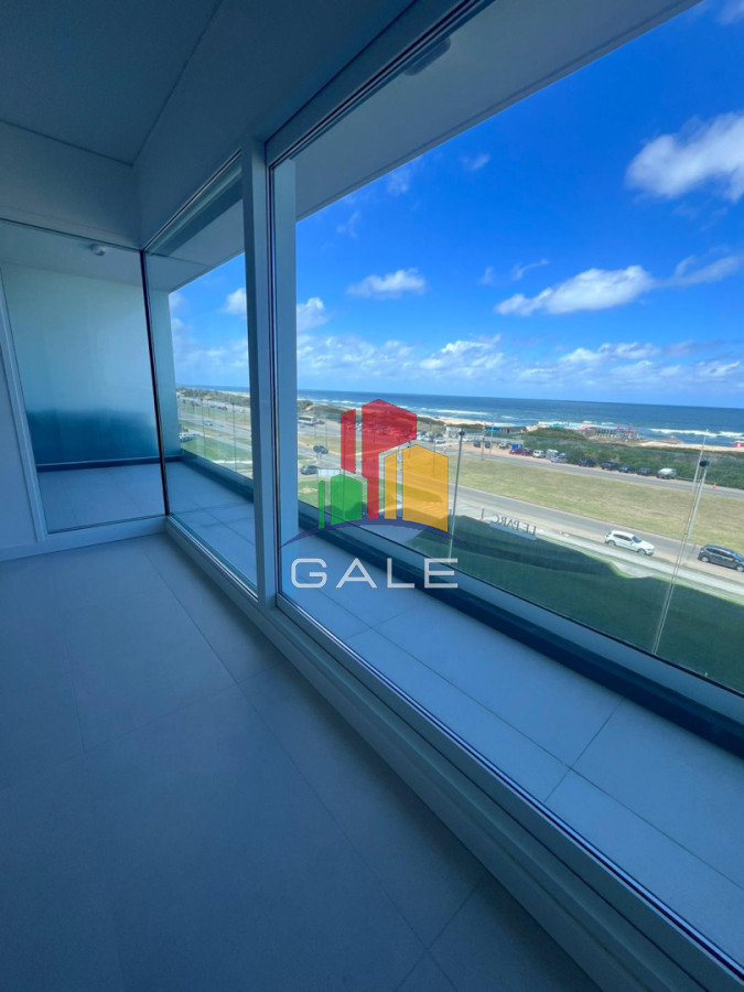 Apartamento ID.4386 - Vistas panoramicas de Playa Brava, Departamento de 3 dormitorios en venta. Torre Le Parc