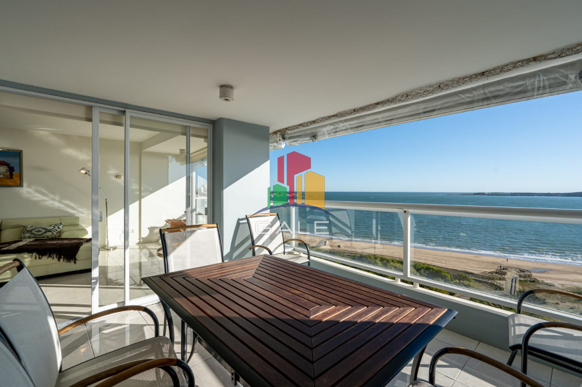 Apartamento ID.4470 - Beverly Tower Punta Del Este, Maldonado Uruguay, Apartamento de 3 dormitorios en venta en torre de Jerarquia.