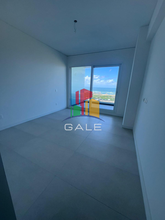 Apartamento ID.4386 - Vistas panoramicas de Playa Brava, Departamento de 3 dormitorios en venta. Torre Le Parc