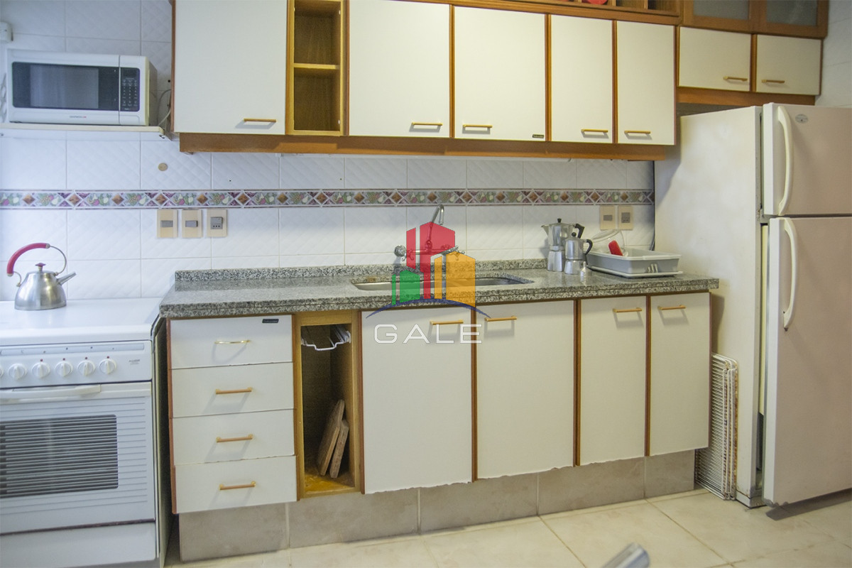 Apartamento ID.1485 - Ph con parrillero propio y 3 dormitorios en venta, frente al mar