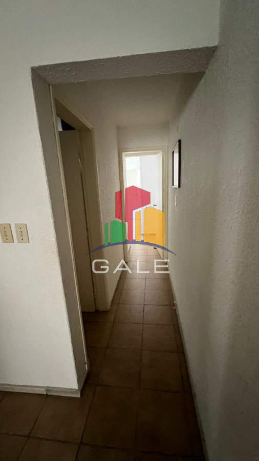 Apartamento ID.3097 - Apartamento en venta  3 dormitorios en Playa Mansa, Punta del Este.