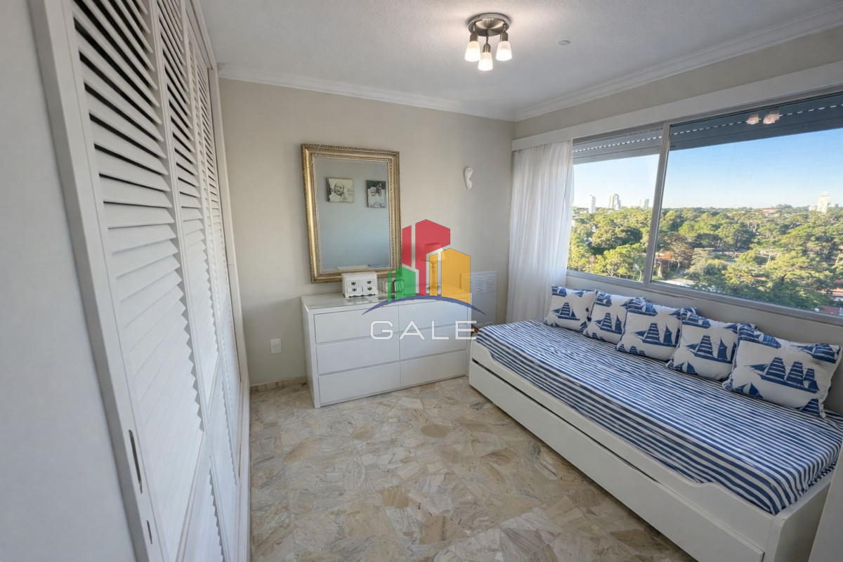 Apartamento ID.4821 - VENTA APARTAMENTO 2 DORMITORIOS 2 BAÑOS PRIMERA LÍNEA PLAYA MANSA