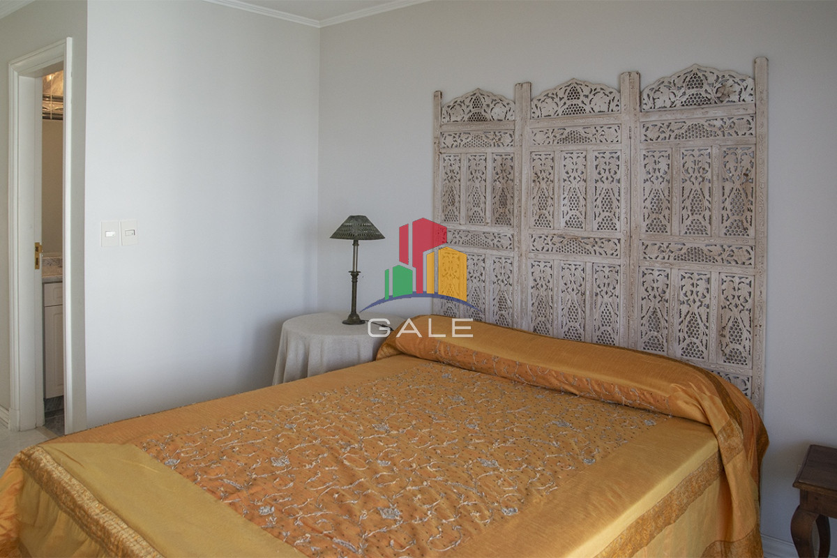 Apartamento ID.4466 - Departamento de 3 dormitorios en venta frente a Playa Mansa, Coral Tower