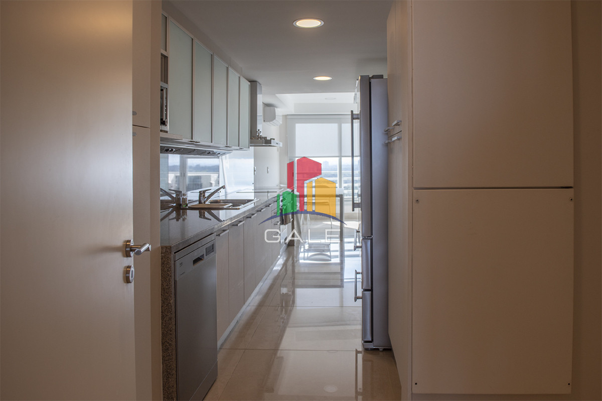 Apartamento ID.4250 - Departamento d 3 dormitoios + dependencia en venta en Torre Le Parc