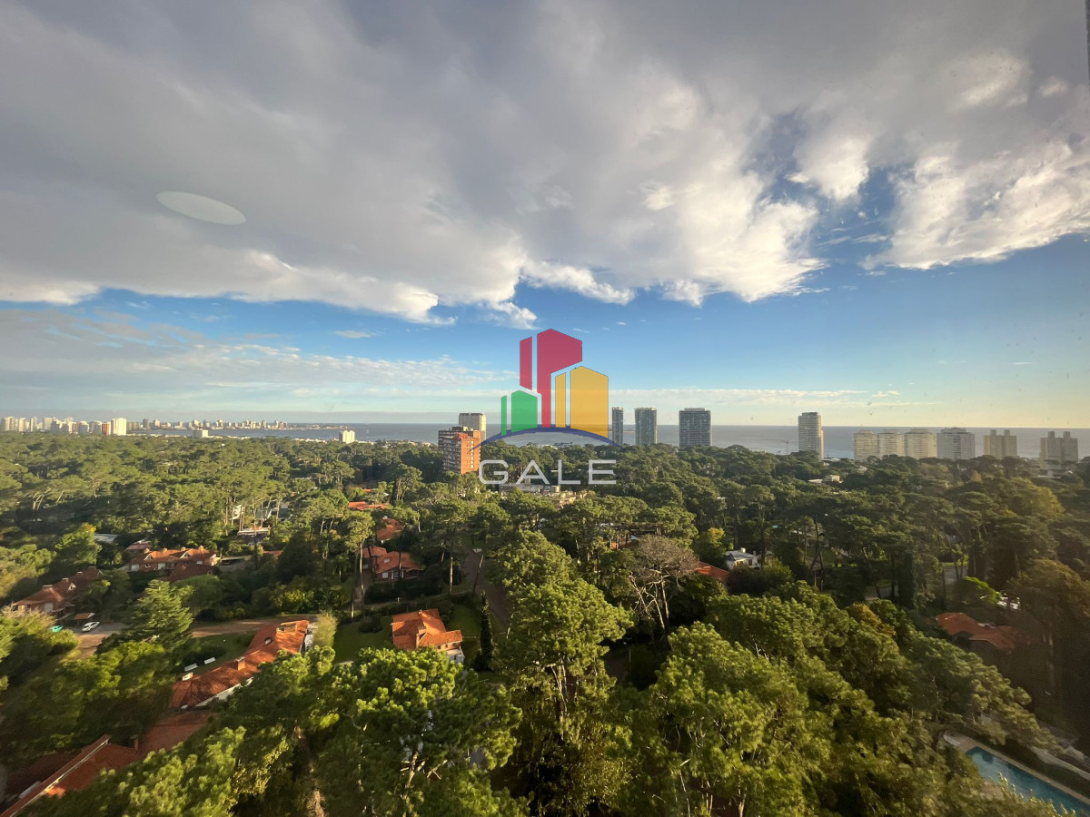Apartamento ID.2223 - Apartamento en Venta de 3 dormitorios en Av. Roosevelt , Punta del este 