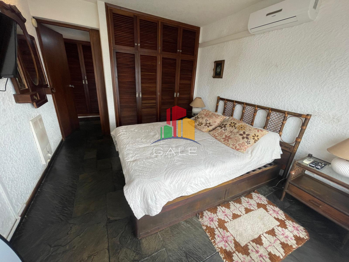 Apartamento ID.3578 - Departamento en venta en Brava - Punta del Este de 1 dormitorio y medio.