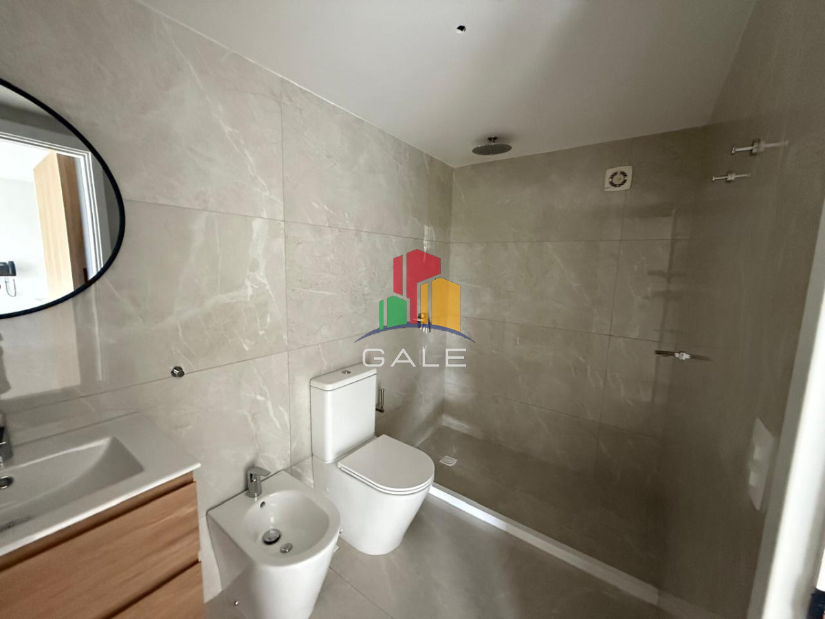 Apartamento ID.4823 - Vende apartamento de 1 dormitorio y medio en Punta del Este 