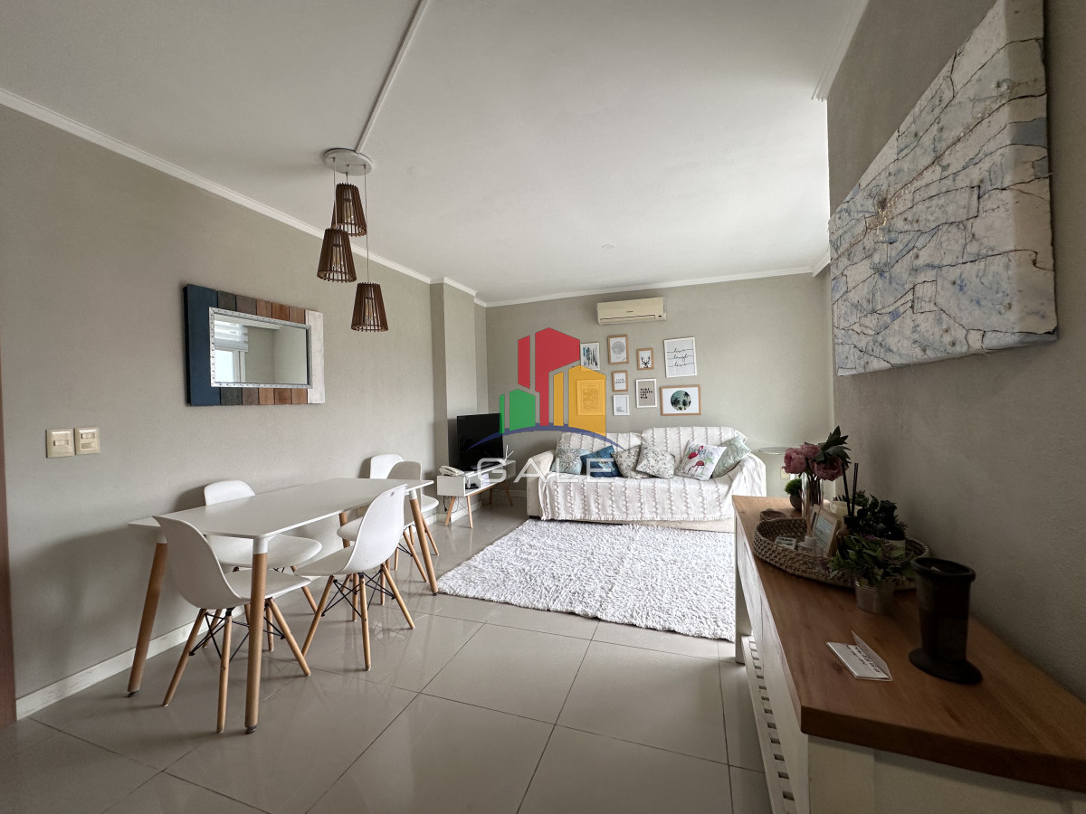 Apartamento ID.4817 - Vende apartamento en playa mansa de 1 dormitorio con parrillero, Punta del Este 