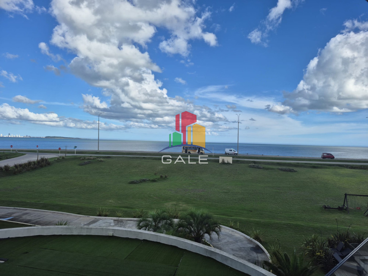 Apartamento ID.4945 - Apartamento en venta primera linea Playa Mansa Punta del Este 2 dormitorios