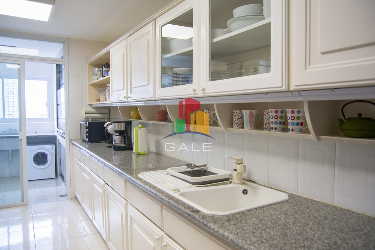 Apartamento ID.4470 - Beverly Tower Punta Del Este, Maldonado Uruguay, Apartamento de 3 dormitorios en venta en torre de Jerarquia.
