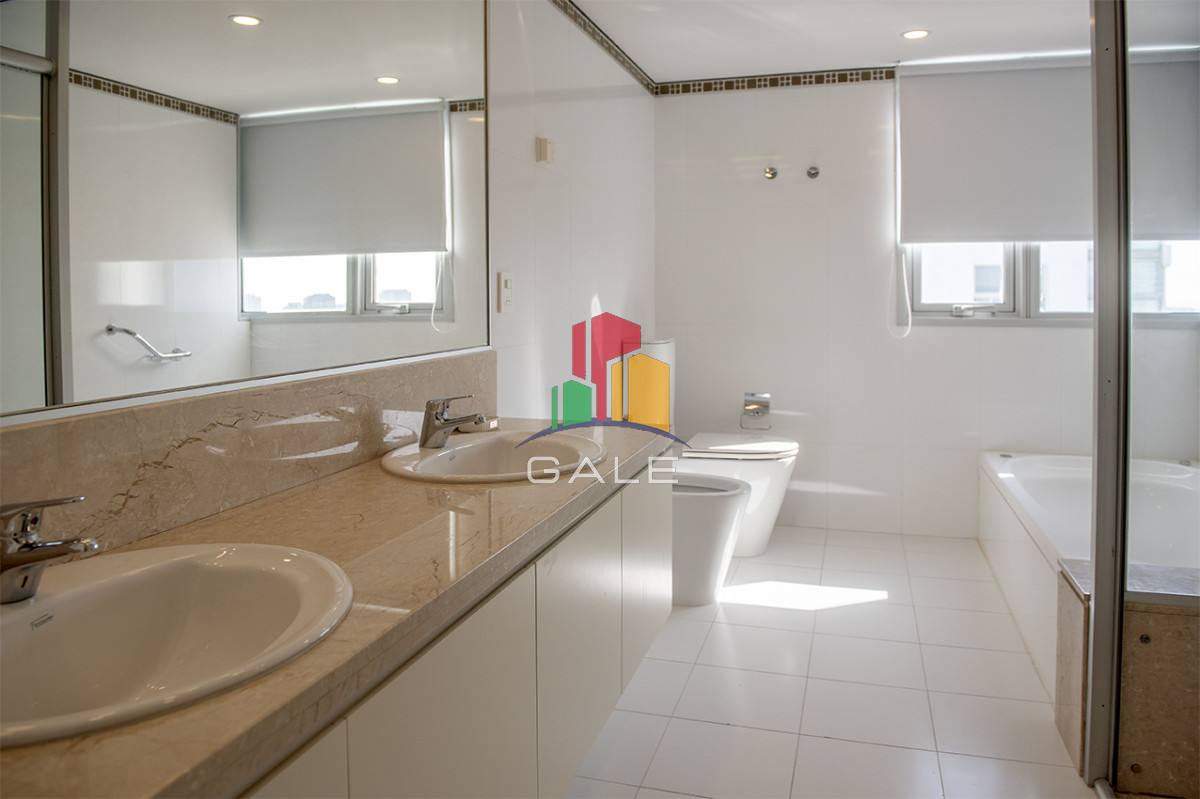 Apartamento ID.4250 - Departamento d 3 dormitoios + dependencia en venta en Torre Le Parc