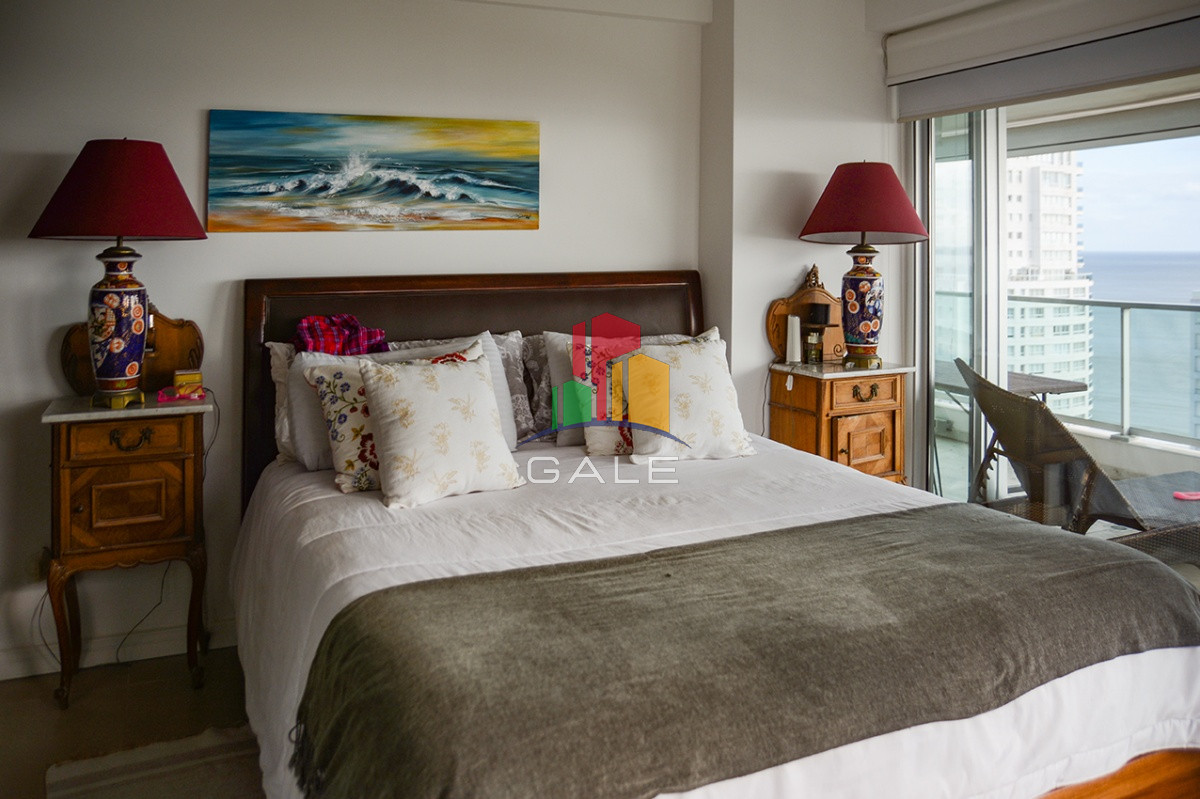 Apartamento ID.4465 - Departamento de 3 dormitorios en venta a pasos del mar. Gala Tower