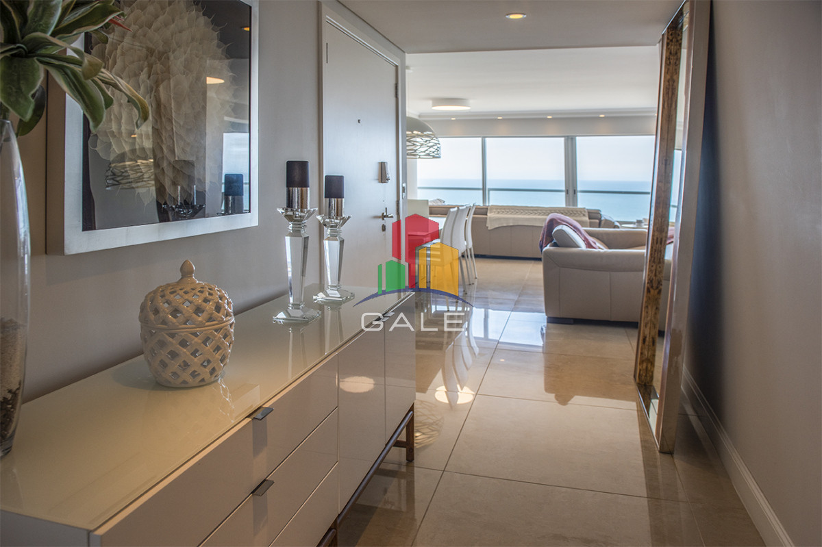 Apartamento ID.4250 - Departamento d 3 dormitoios + dependencia en venta en Torre Le Parc