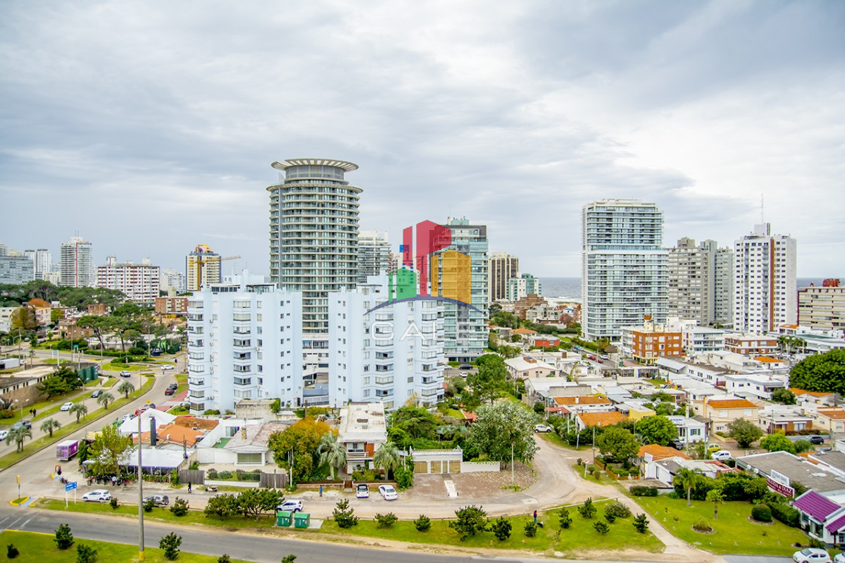 Apartamento ID.4077 - Departamento de 4 dormitorios A ESTRENAR en venta en Torre Alexander Collection