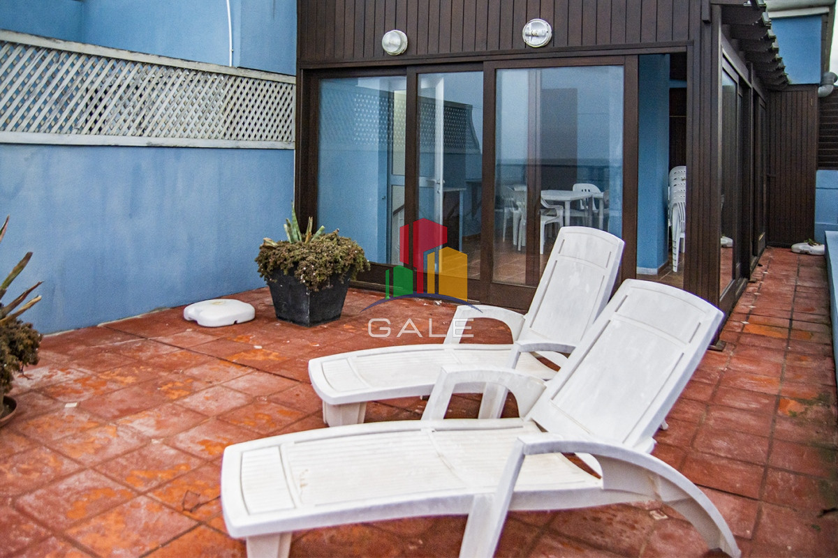 Apartamento ID.1485 - Ph con parrillero propio y 3 dormitorios en venta, frente al mar