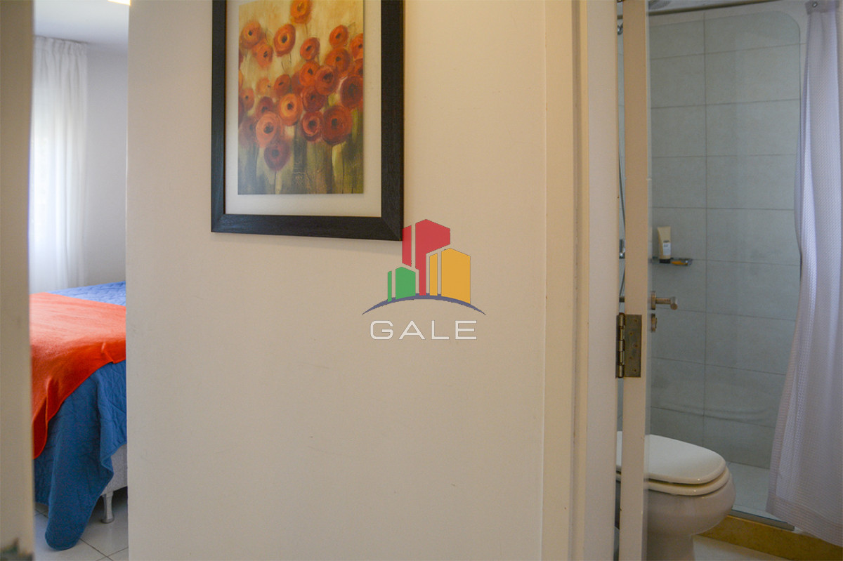 Apartamento ID.4281 - Departamento de 3 dormitorios con terraza  con parrillero en venta, Peninsula, Punta del Este