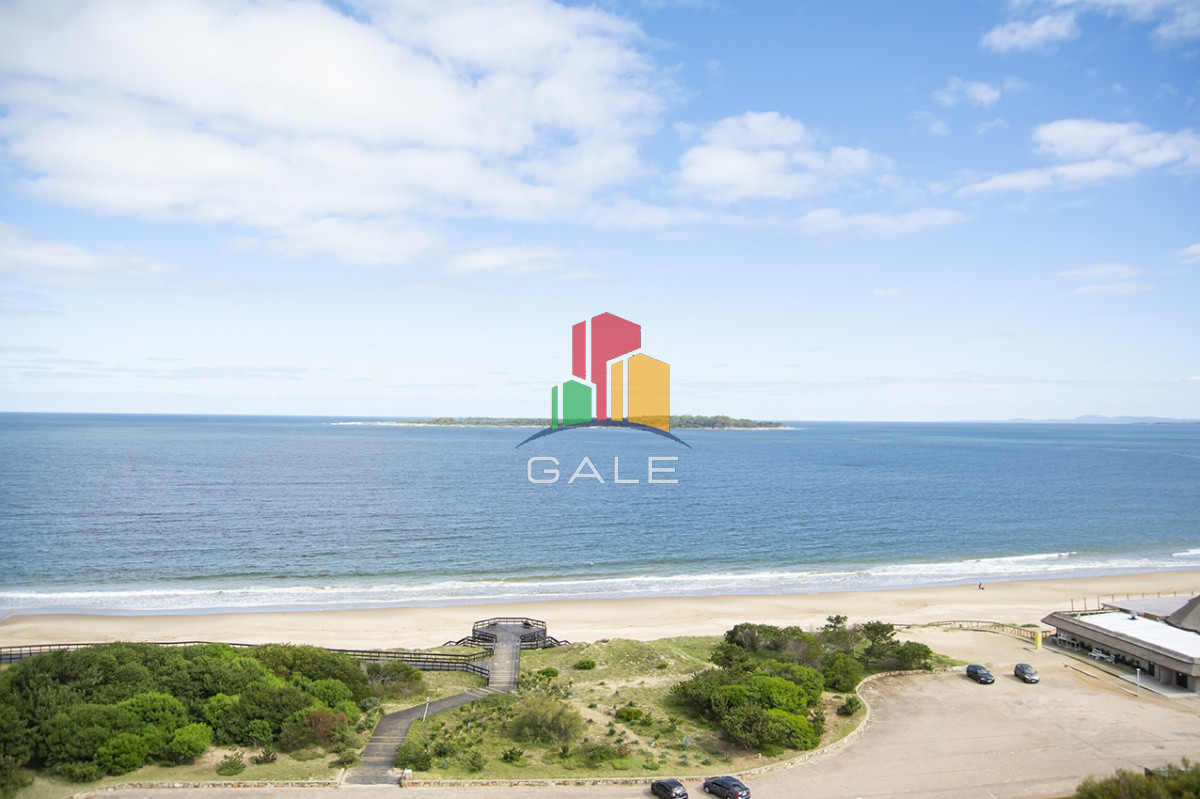 Apartamento ID.4470 - Beverly Tower Punta Del Este, Maldonado Uruguay, Apartamento de 3 dormitorios en venta en torre de Jerarquia.