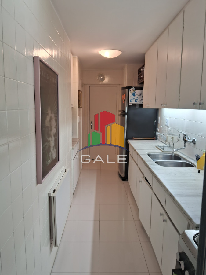 Apartamento ID.2482 - Hermoso Departamento de 3 dormitorios en venta frente al mar. 