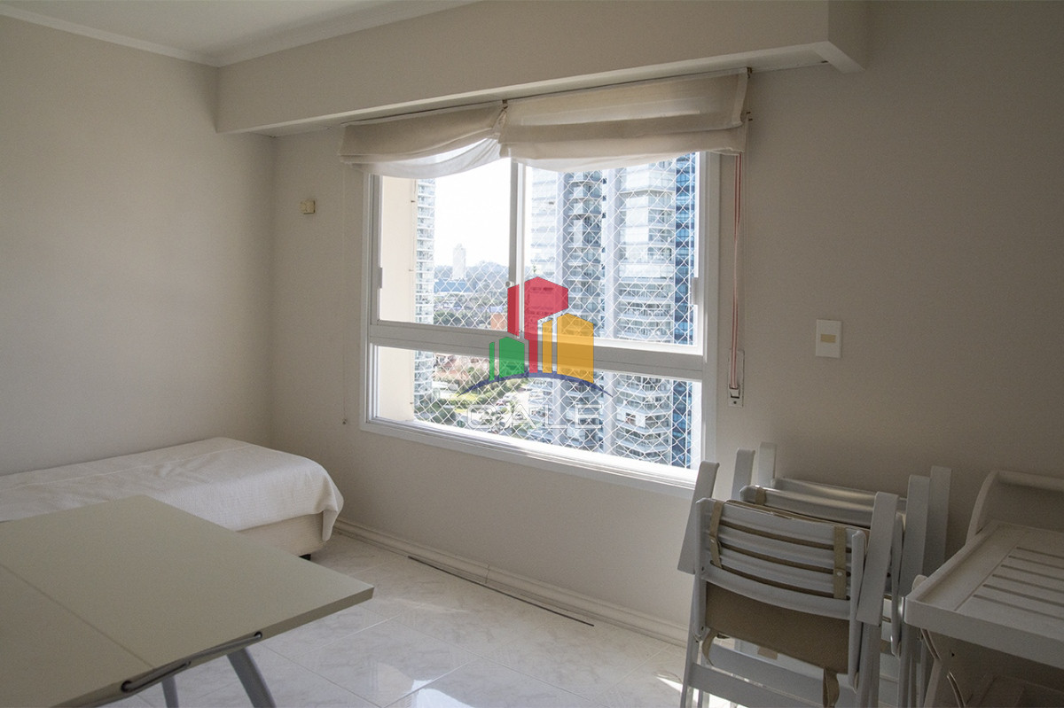 Apartamento ID.4466 - Departamento de 3 dormitorios en venta frente a Playa Mansa, Coral Tower