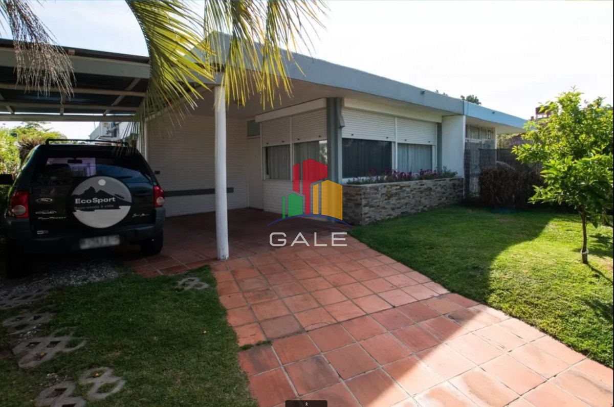 vende casa completamente reciclada en cantegril, punta del este  - gal1440c