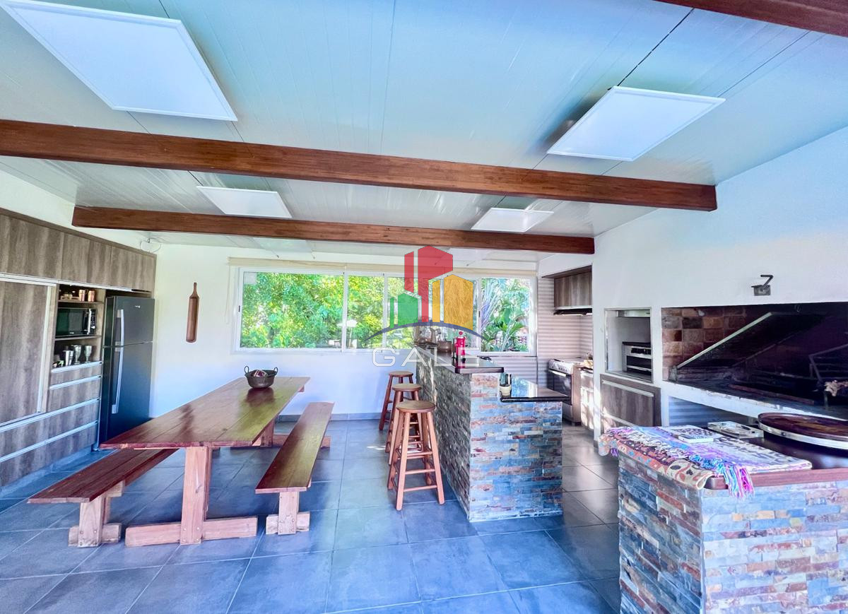Casa ID.3966 - Hermosa casa en Playa Mansa, Punta del Este
