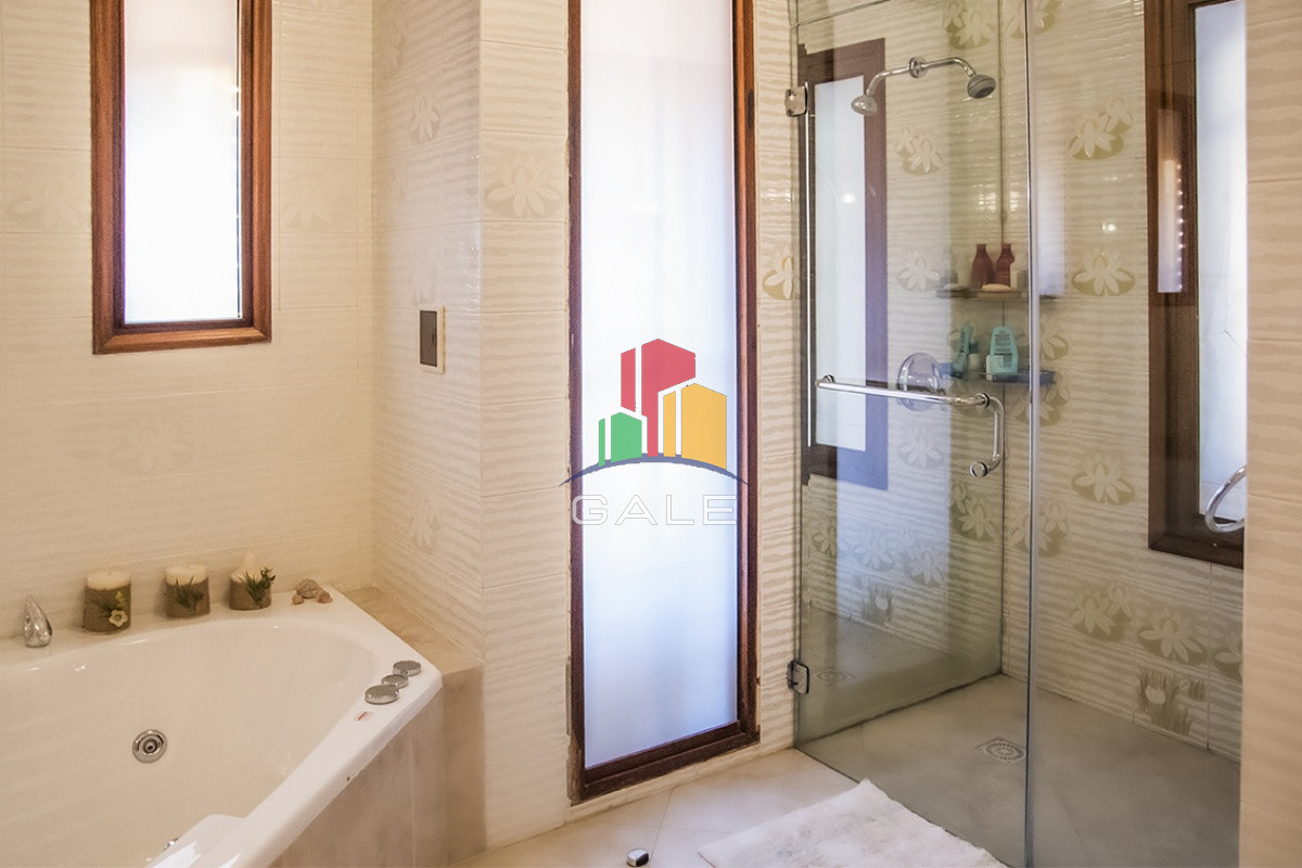 Casa ID.3740 - Hermosa casa en venta en Punta del Este