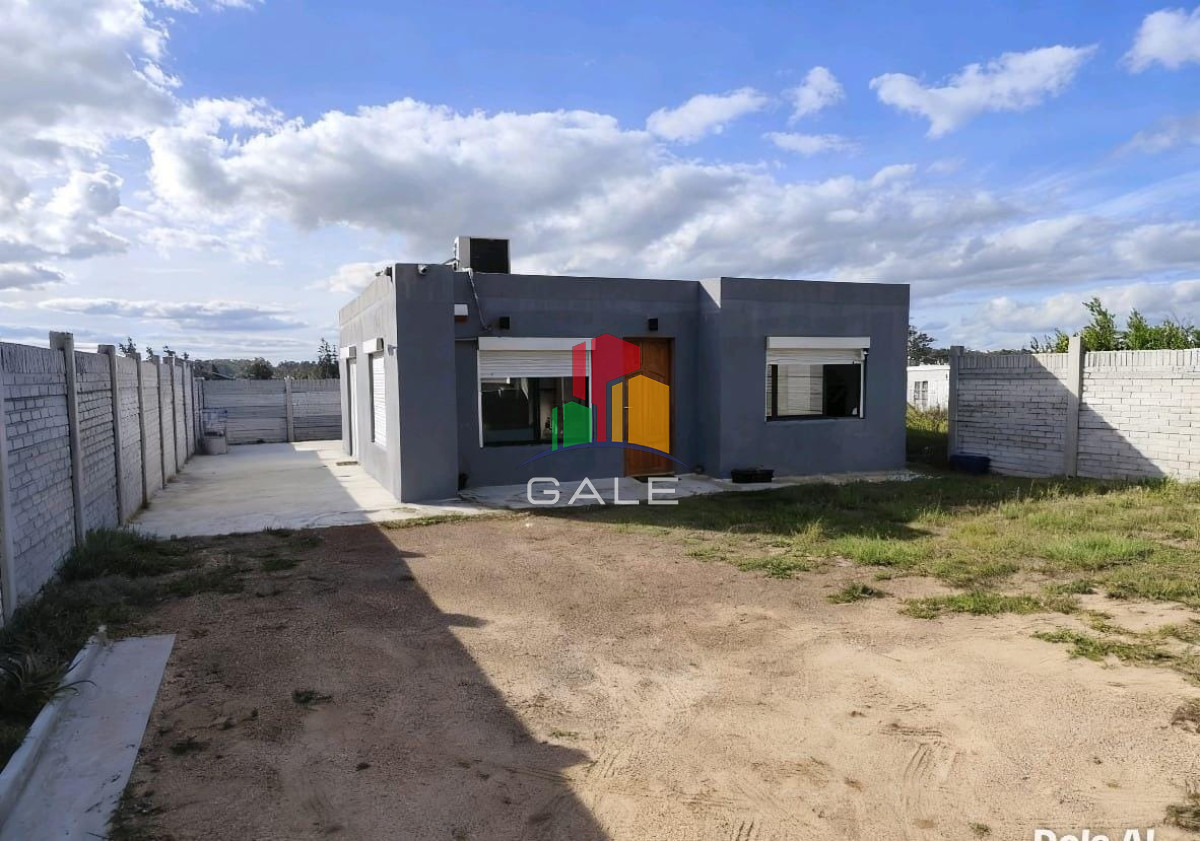 Casa ID.4835 - En venta casa de 2 dormitorios en Barrio 4H, Maldonado