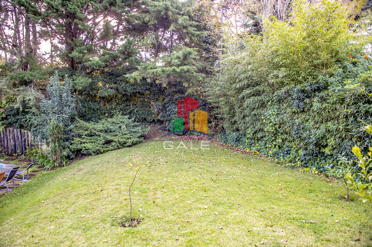 Casa ID.3723 - Vende casa de 4 dormitorios en Cantegirl, Punta del Este