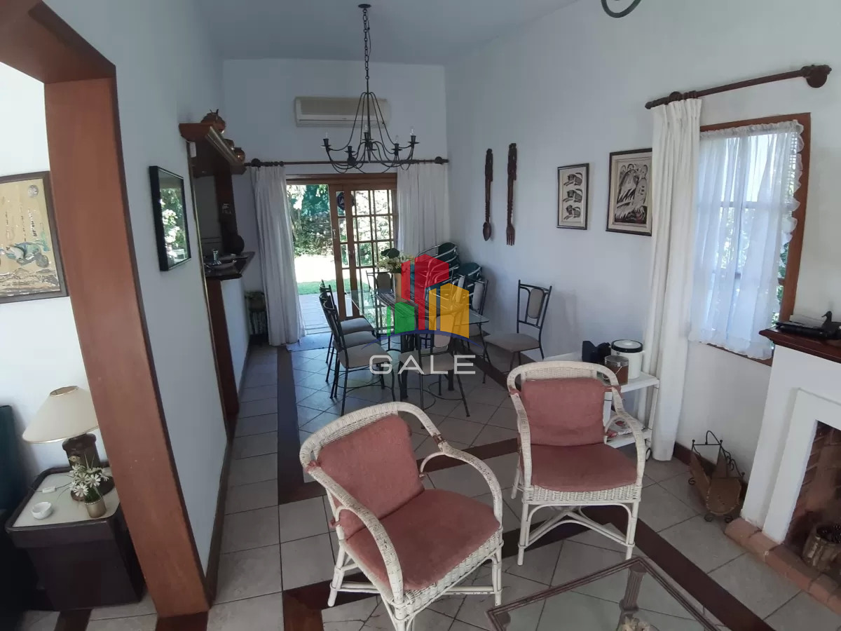 Casa ID.108 - Hermosa casa en excelente zona
