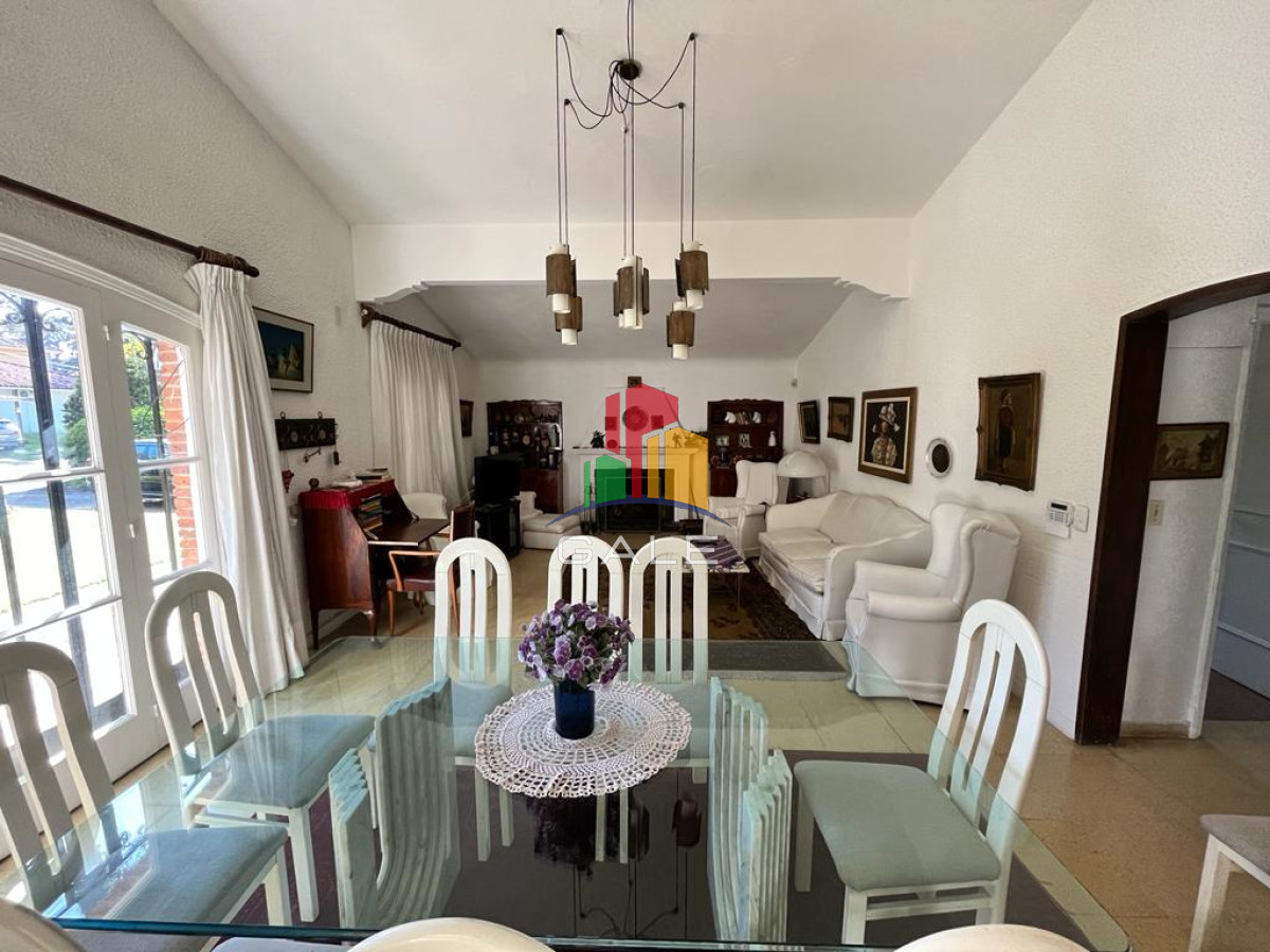 Casa ID.3742 - Casa acogedora muy iluminada de 5 dormitorios