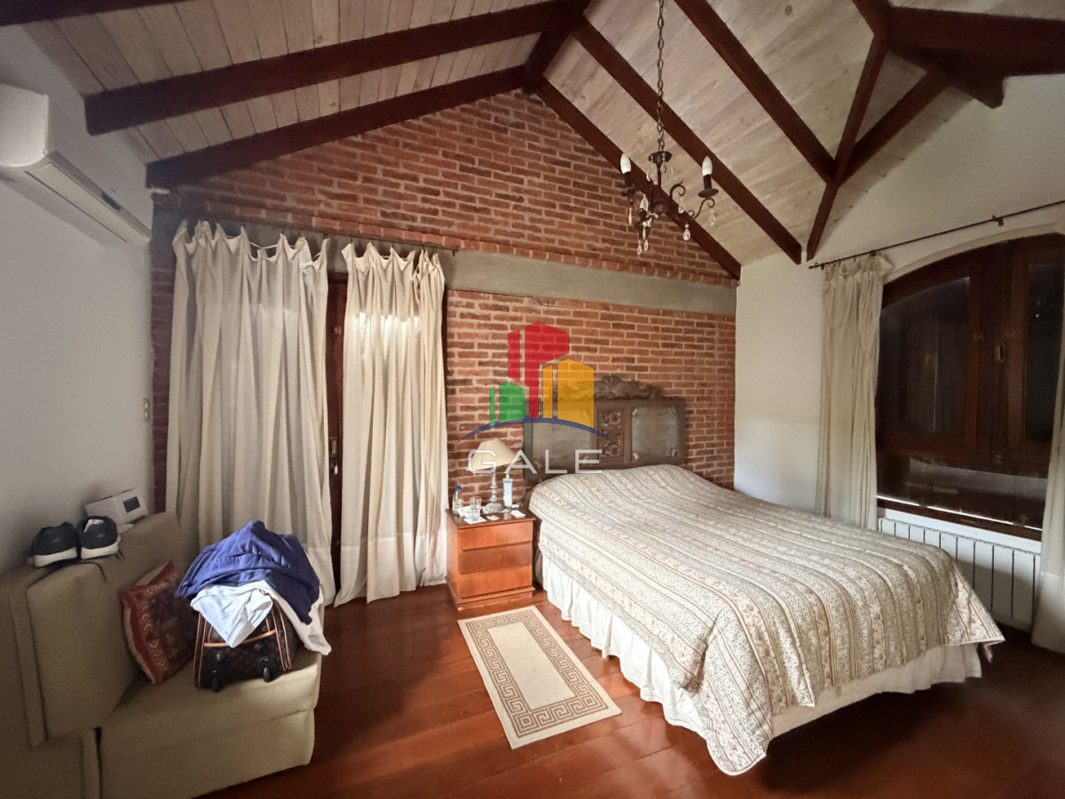 Casa ID.4733 - Vende hermosa casa en san rafael , cerca del mar, Punta del Este