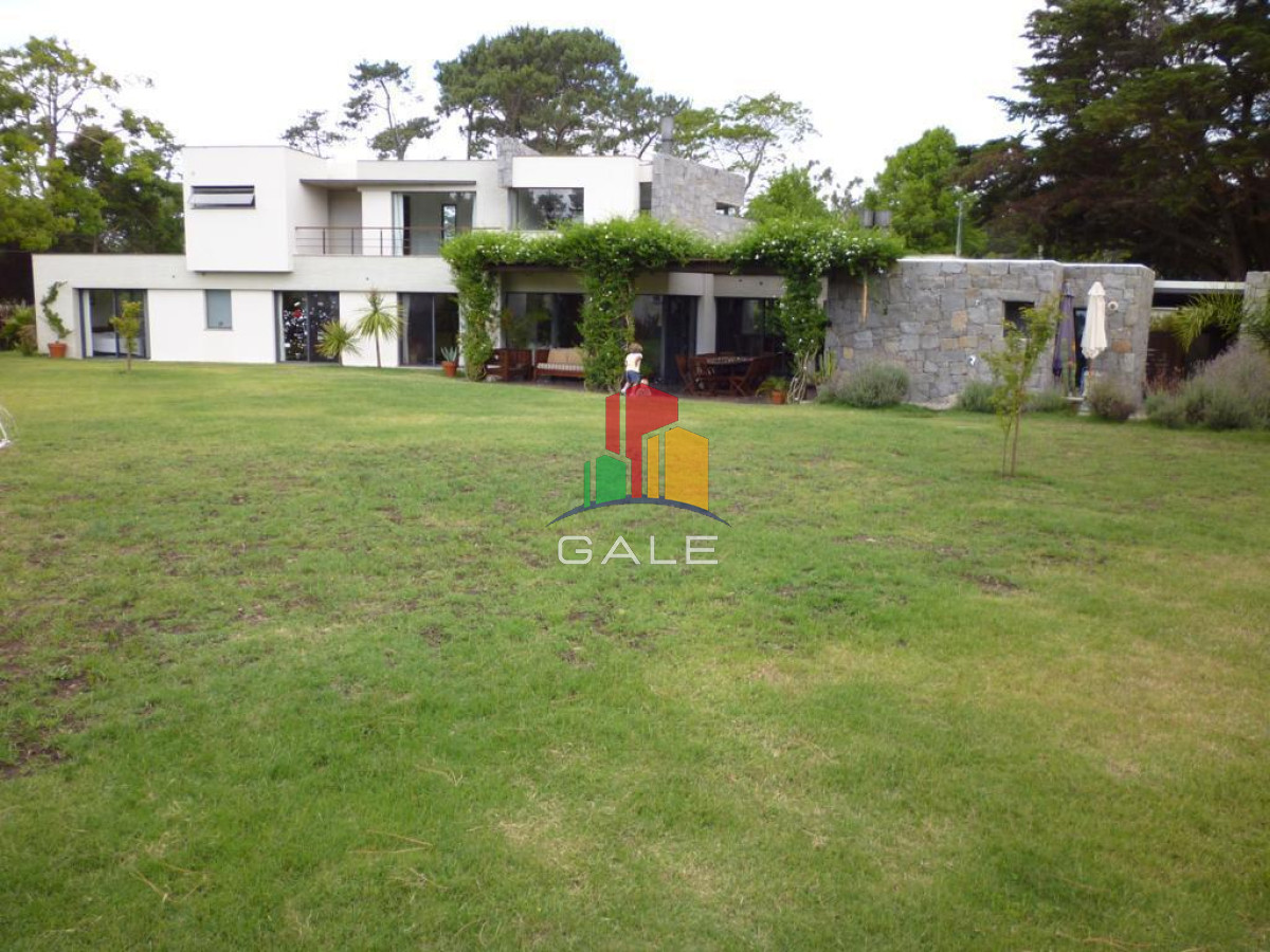 Marly - GoPunta - Portal Inmobiliario de Punta del Este - Maldonado