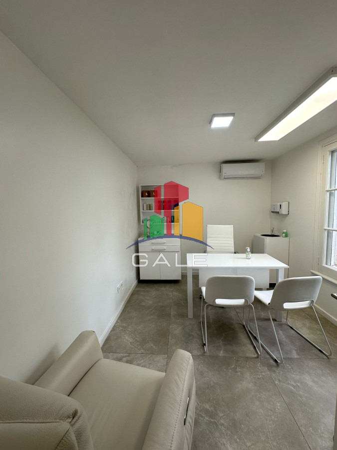 Casa ID.4738 - Casa ideal para clinica privada, zona comercial, Punta del Este