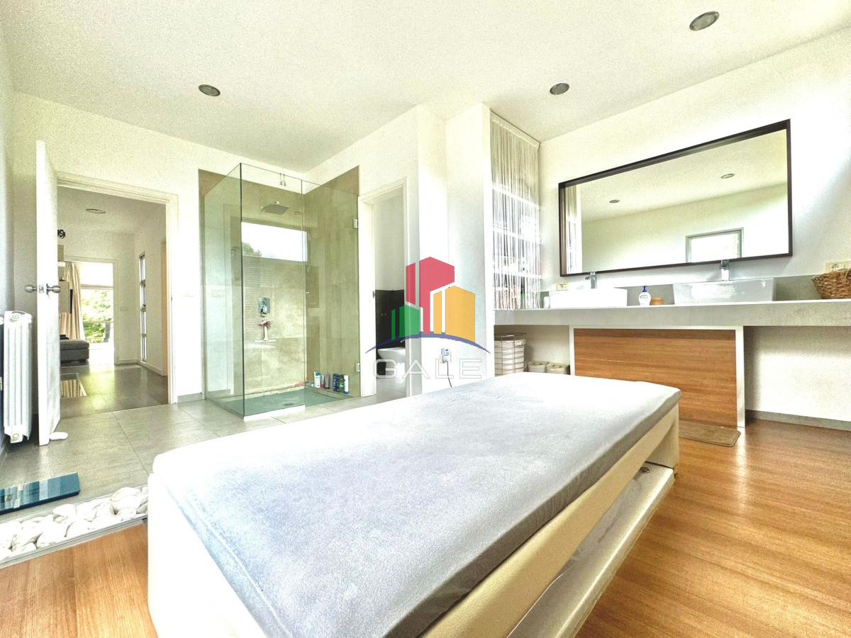 Casa ID.4730 - En venta casa de 5 dormitorios en San Rafael, con piscina 