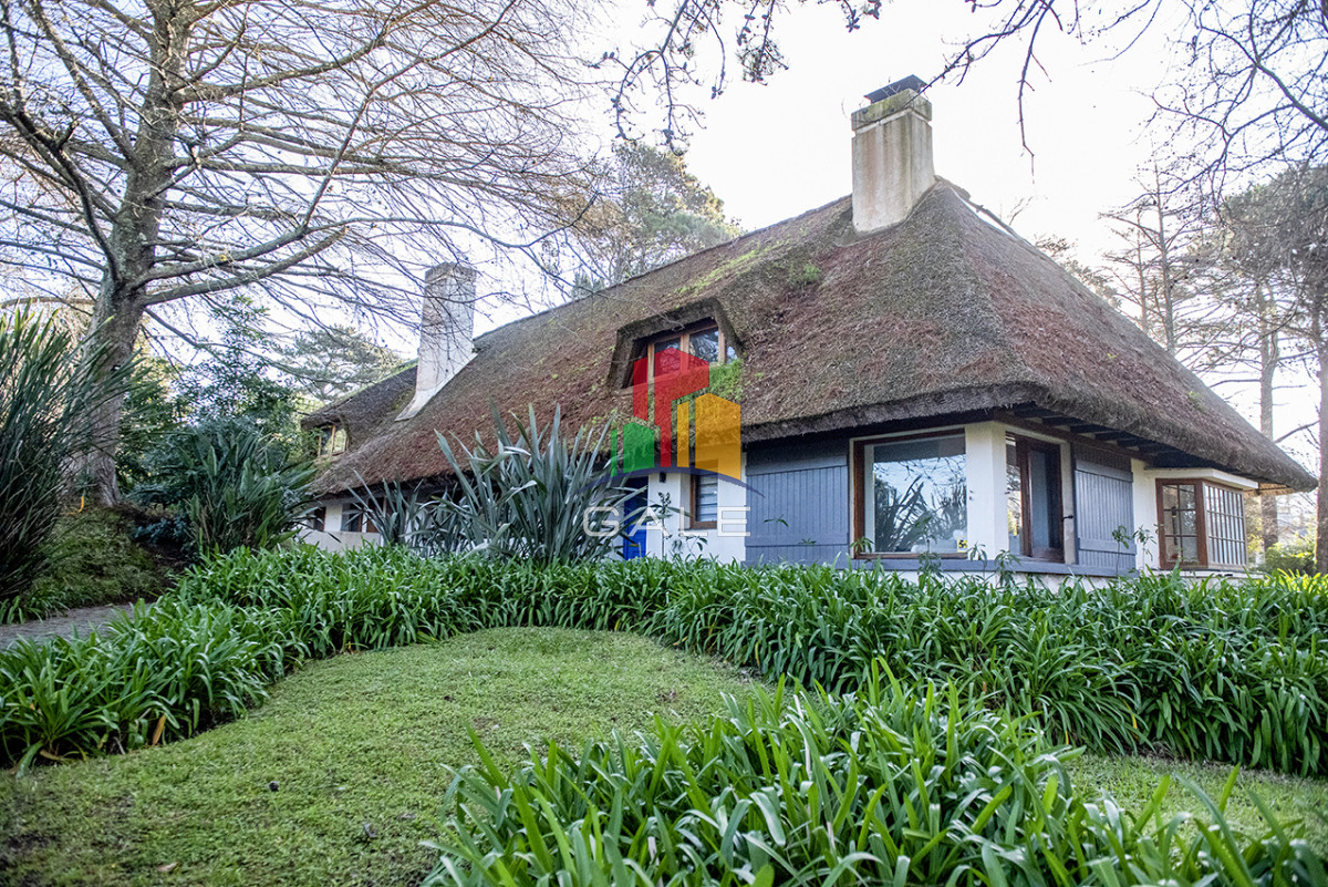 Casa ID.4739 - Casa de 4 dormitorios en venta, en Golf Punta del Este