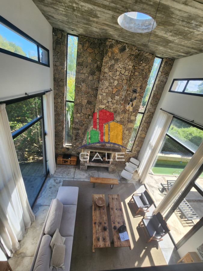 Casa ID.4727 - Casa en Alborada - Punta del Este de 5 dormitorios 