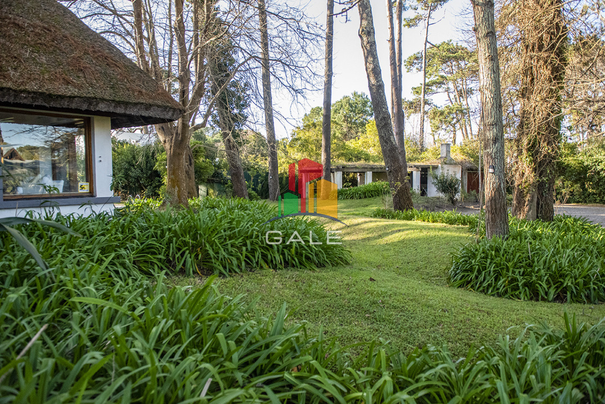 Casa ID.4739 - Casa de 4 dormitorios en venta, en Golf Punta del Este