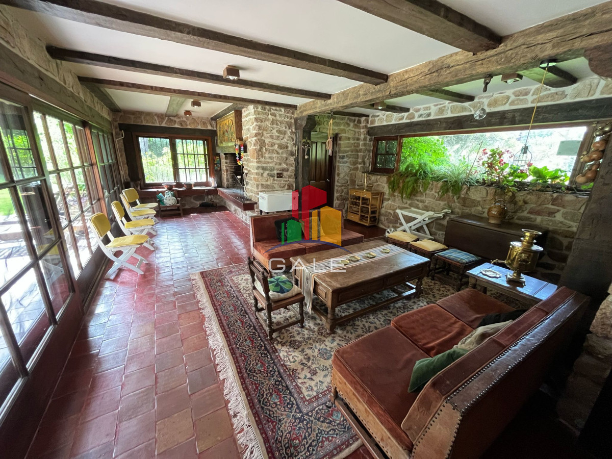 Casa ID.4736 - Hermosa mansión en Golf de 6 dormitorios , Punta del Este