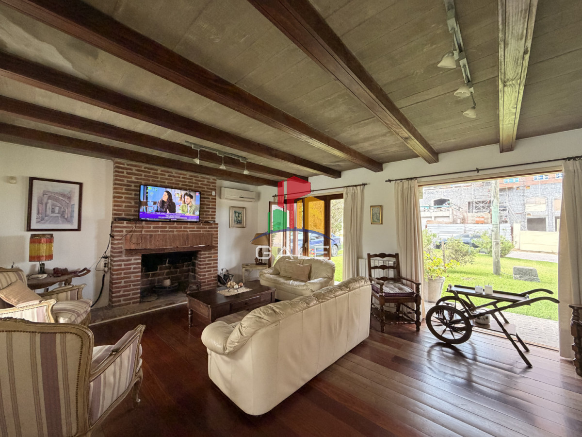 Casa ID.4733 - Vende hermosa casa en san rafael , cerca del mar, Punta del Este