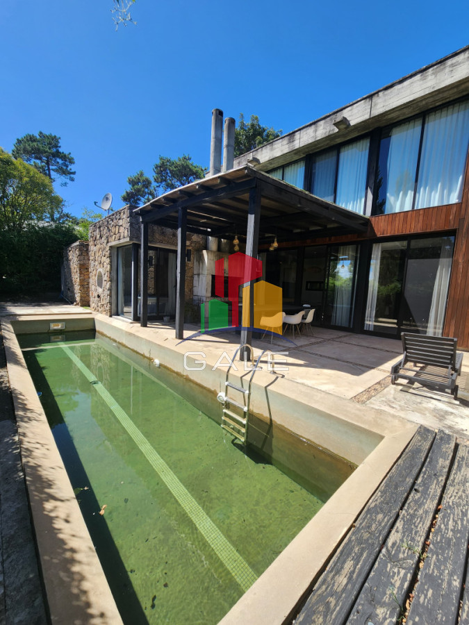 Casa ID.4727 - Casa en Alborada - Punta del Este de 5 dormitorios 